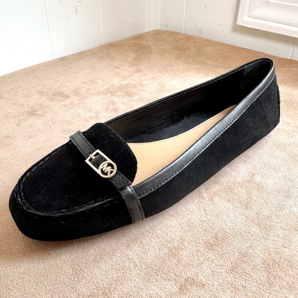 New MICHAEL Kors Bryce Suede Moc Moccasin Flats Shoes 8.5 39 NIB Black Leather